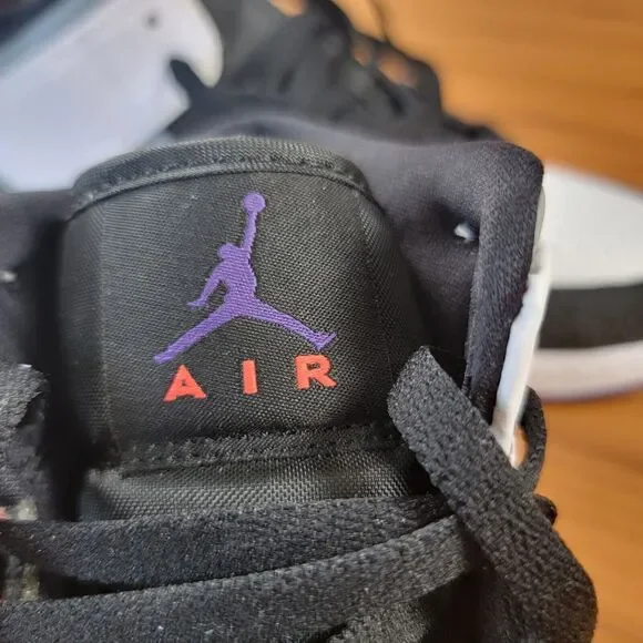 Air Jordan 1 Mid SE GS 'Varsity Purple' Sz 6Y BQ6931-105 - Picture 10 of 12